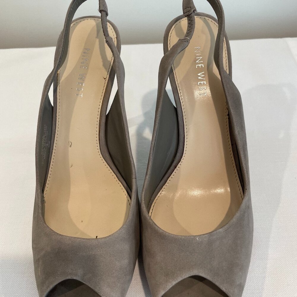 Nine West Grey Suede Peep Toe Sling Back Platform Pumps